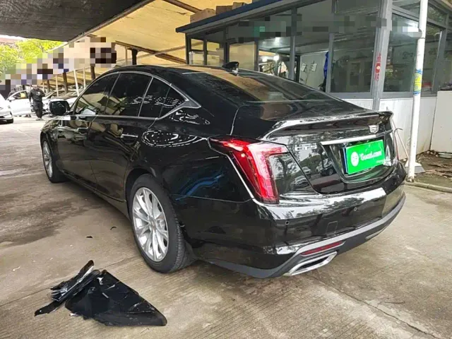 Cadillac CT5 — Фото автомобиля 4