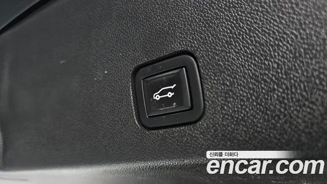 Cadillac XT6 — Фото автомобиля 16