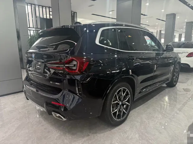 BMW X3 — Фото автомобиля 8