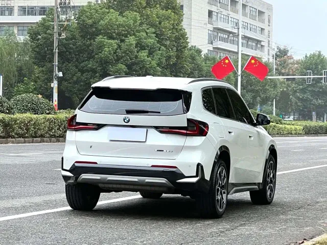 BMW X1 — Фото автомобиля 6
