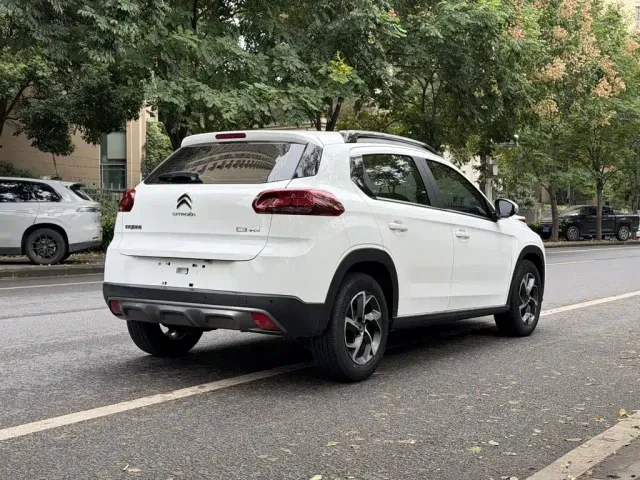 Citroen C3-XR — Фото автомобиля 7