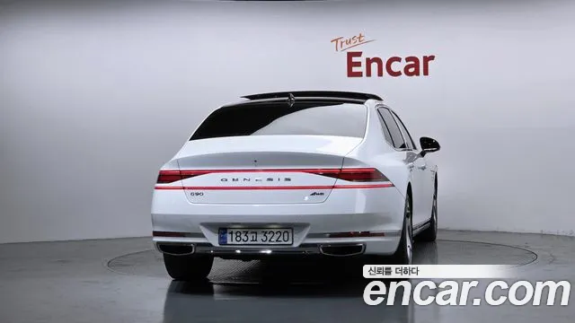 Genesis G90 Бензин 3.5 Turbo e-S/C AWD LWB — Фото автомобиля 4