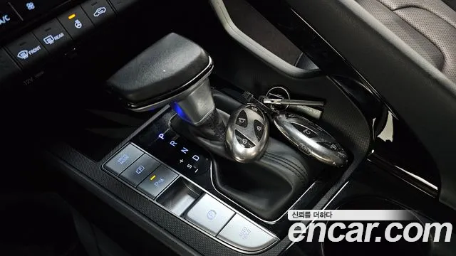 Hyundai Avante — Фото автомобиля 9
