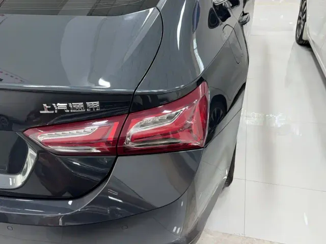 Chevrolet Malibu XL — Фото автомобиля 9