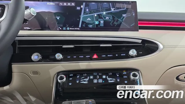 Genesis GV70 2.5T Бензин AWD — Фото автомобиля 17