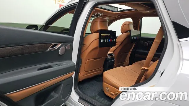 Genesis GV80 — Фото автомобиля 11