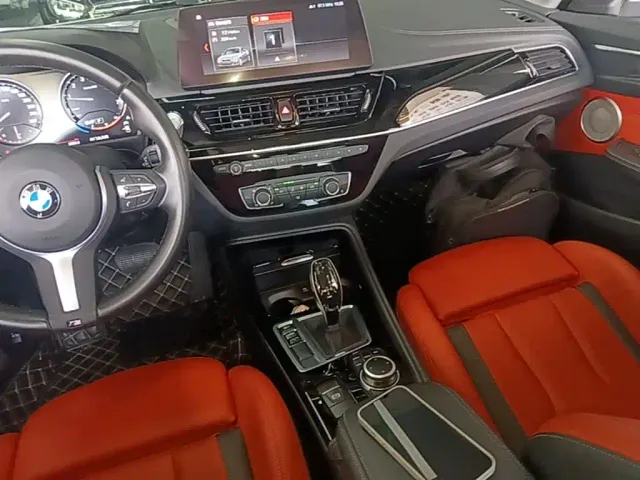 BMW 1 Series — Фото автомобиля 12