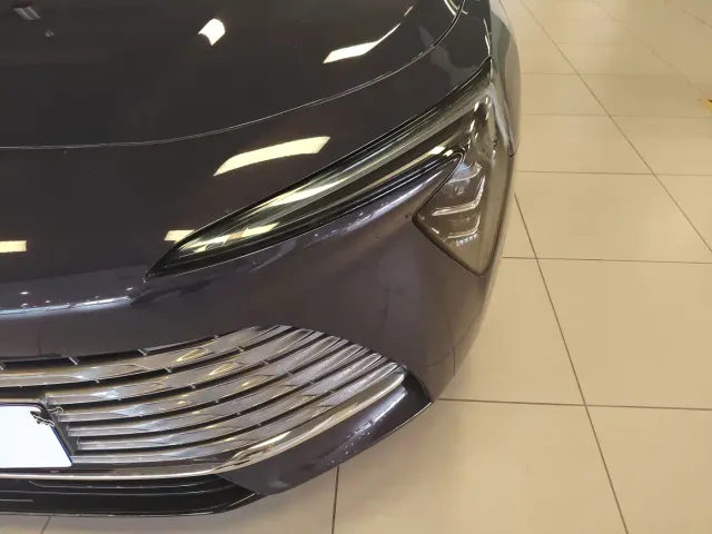 Buick LaCrosse — Фото автомобиля 6