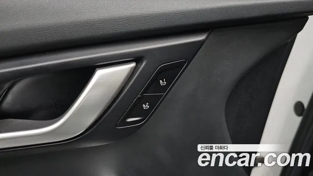 Kia EV6 — Фото автомобиля 28
