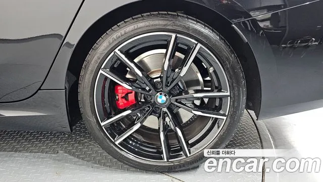 BMW 3 Series G20 — Фото автомобиля 21