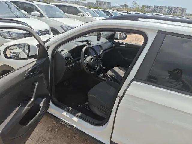 Volkswagen T-Cross — Фото автомобиля 5