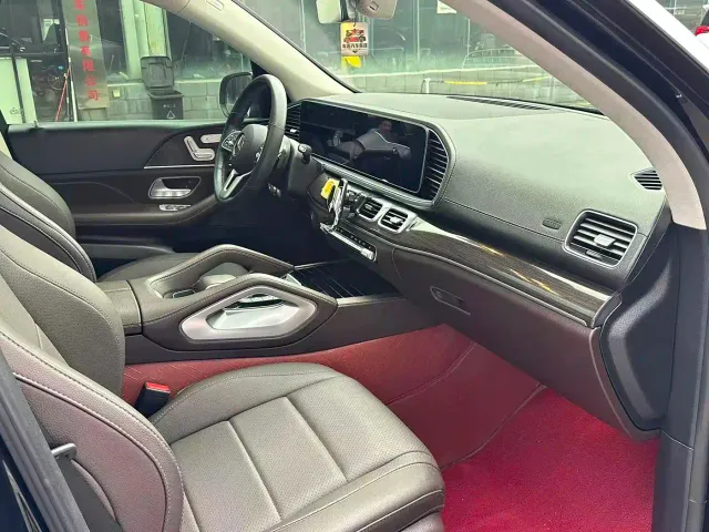 Mercedes-Benz GLE-Class — Фото автомобиля 6