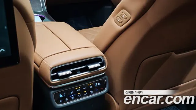 Genesis GV80 — Фото автомобиля 20