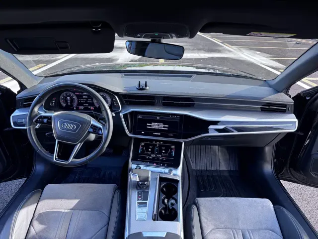 Audi A6L — Фото автомобиля 10