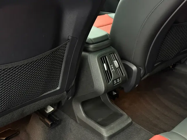 BMW X1 — Фото автомобиля 14