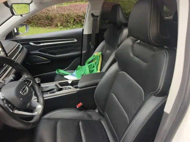 Geely Emgrand — Фото автомобиля 16