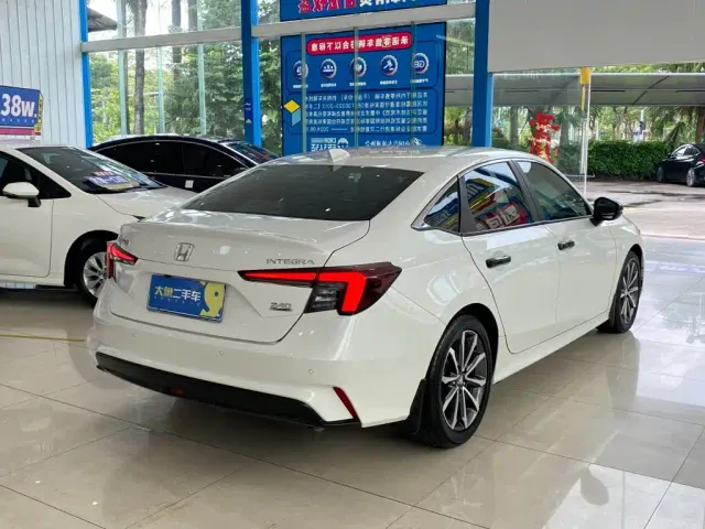 Honda Integra — Фото автомобиля 14