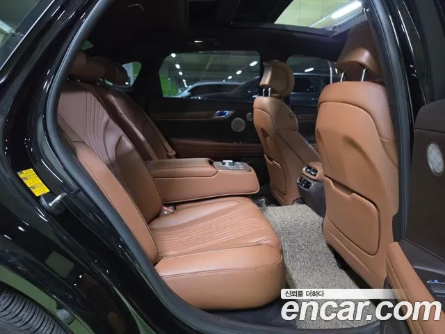 Genesis G80 RG3 — Фото автомобиля 14