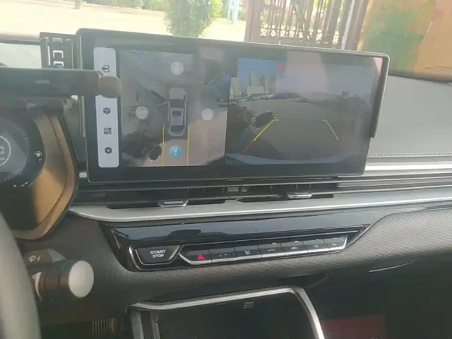 Geely Emgrand — Фото автомобиля 12
