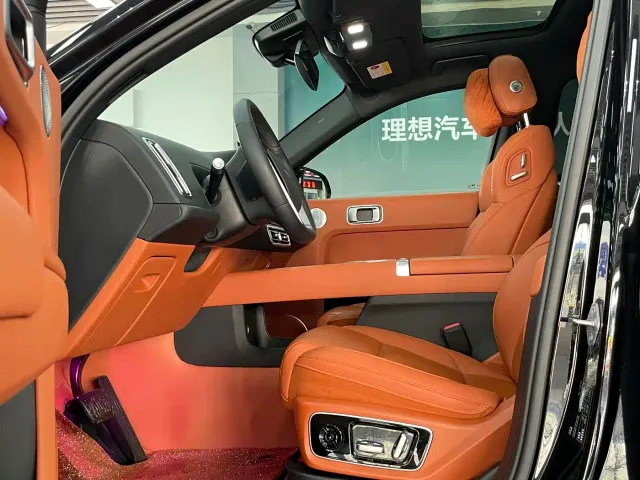 Li Auto L7 — Фото автомобиля 3