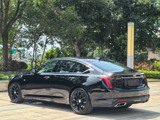 Cadillac CT5 — Фото автомобиля 12