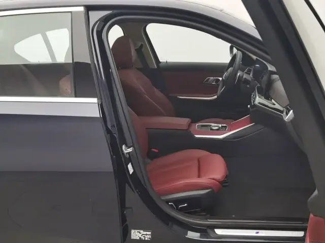 BMW 3 Series — Фото автомобиля 23