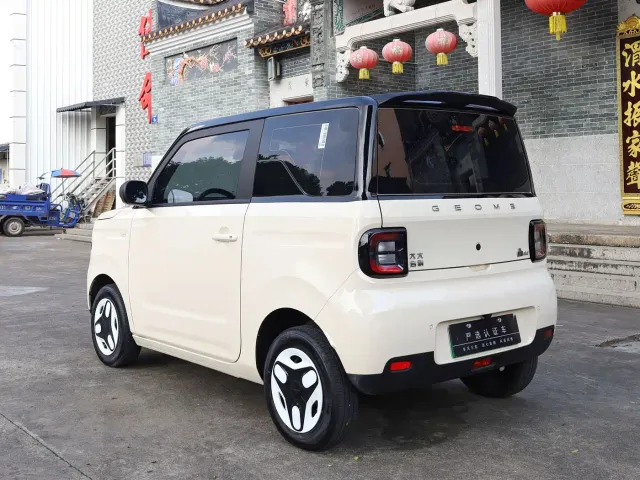Geely Panda — Фото автомобиля 9