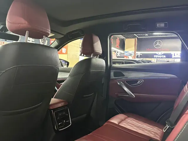 Jetour X70 Plus — Фото автомобиля 13