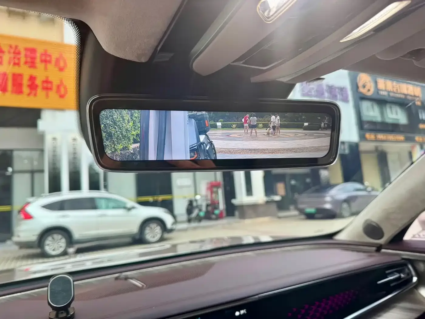 Hongqi Hongqi H9 2020 Facelift 2.0T Smart Connect Flagship — Фото автомобиля 12