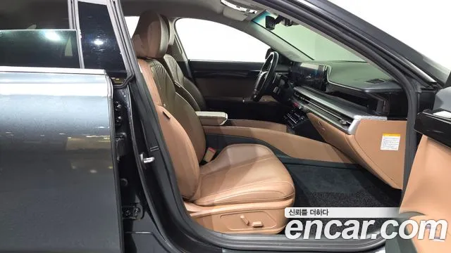 Hyundai Grandeur GN7 — Фото автомобиля 16
