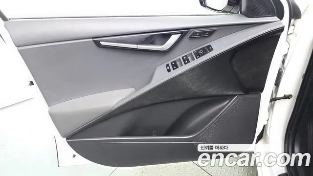 Kia Niro The All New Niro Prestige — Фото автомобиля 23