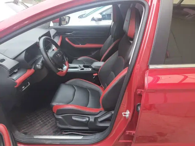 Geely Emgrand S — Фото автомобиля 14