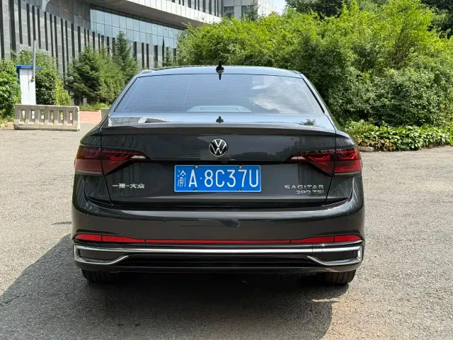 Volkswagen Sagitar — Фото автомобиля 21