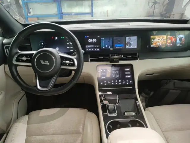 Li Auto ONE — Фото автомобиля 9