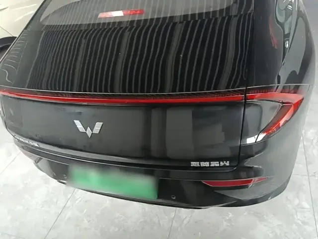 Wuling Starlight — Фото автомобиля 5