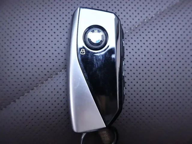 BMW 7 Series — Фото автомобиля 27