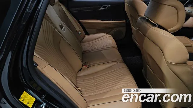 Genesis G80 RG3 — Фото автомобиля 12