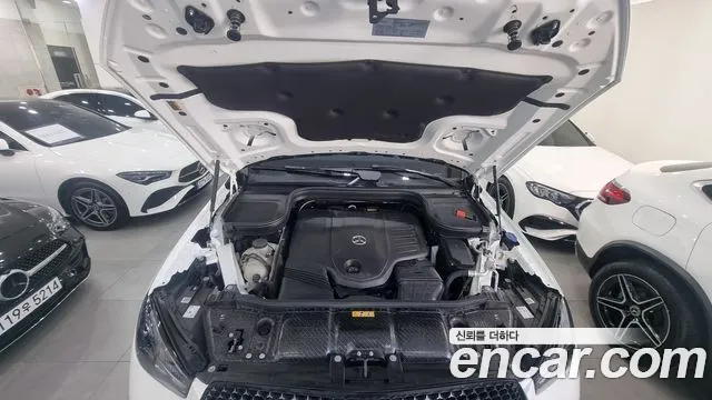 Mercedes-Benz GLE-Class — Фото автомобиля 6