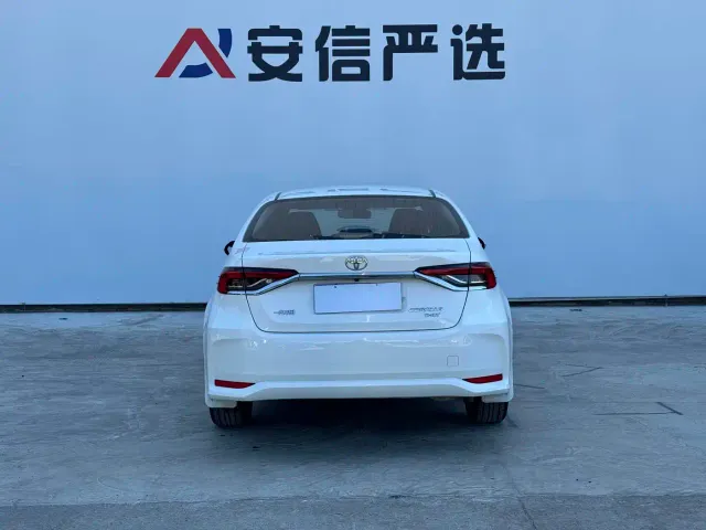 Toyota Corolla — Фото автомобиля 5