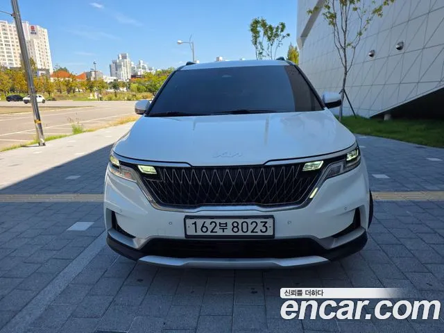 Фотография автомобиля — Kia Carnival Generation 4