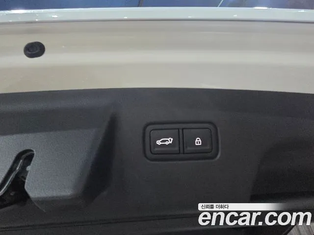 Hyundai Palisade Palisade (LX3) Бензин 2.5T 4WD 7 мест — Фото автомобиля 17