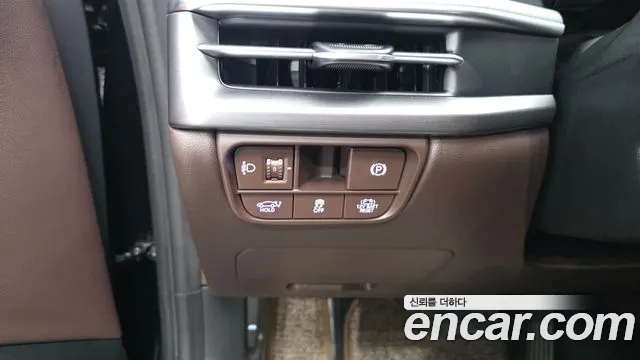 Hyundai Grandeur — Фото автомобиля 17