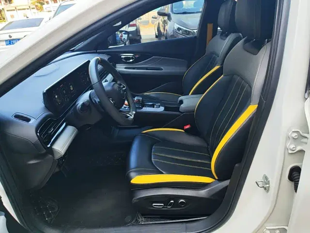 GAC Trumpchi Emkoo — Фото автомобиля 14
