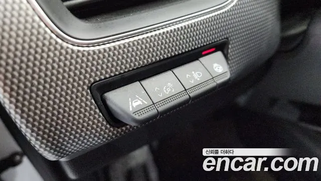 Renault Korea XM3 — Фото автомобиля 28