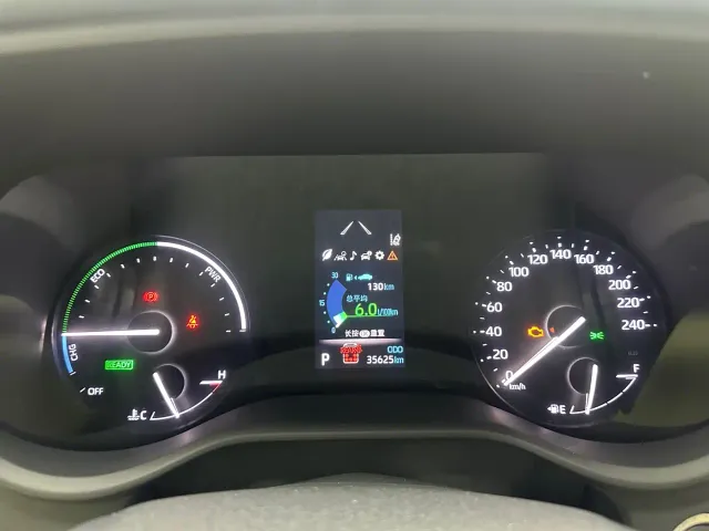 Toyota Sienna — Фото автомобиля 17
