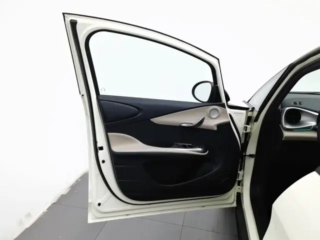 BYD Dolphin — Фото автомобиля 8