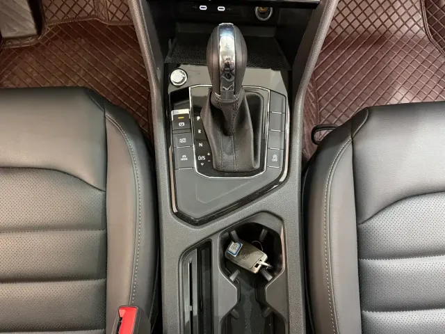Volkswagen Tharu — Фото автомобиля 15