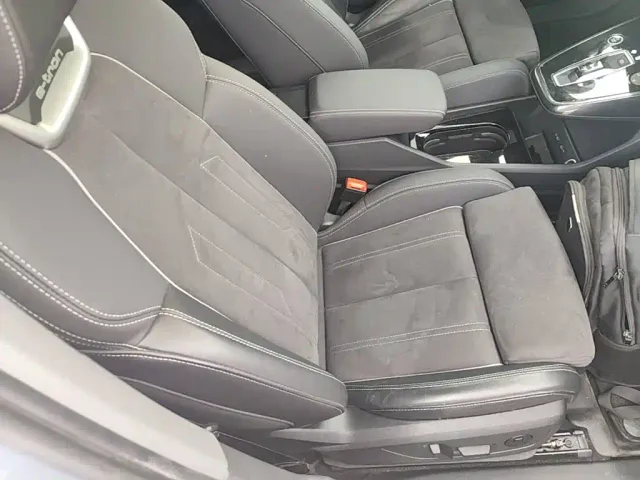 Audi Q4 e-tron — Фото автомобиля 24