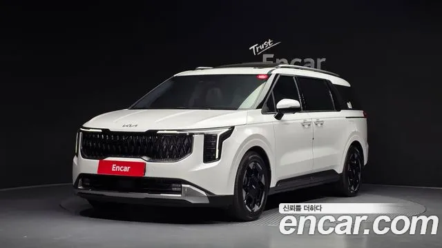 Фотография автомобиля — Kia Carnival