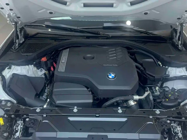 BMW 3 Series — Фото автомобиля 18